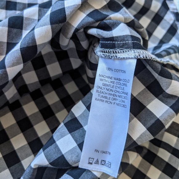 ⭐ Vineyard Vines Black and White Gingham Popover size 2 - Picture 9 of 13